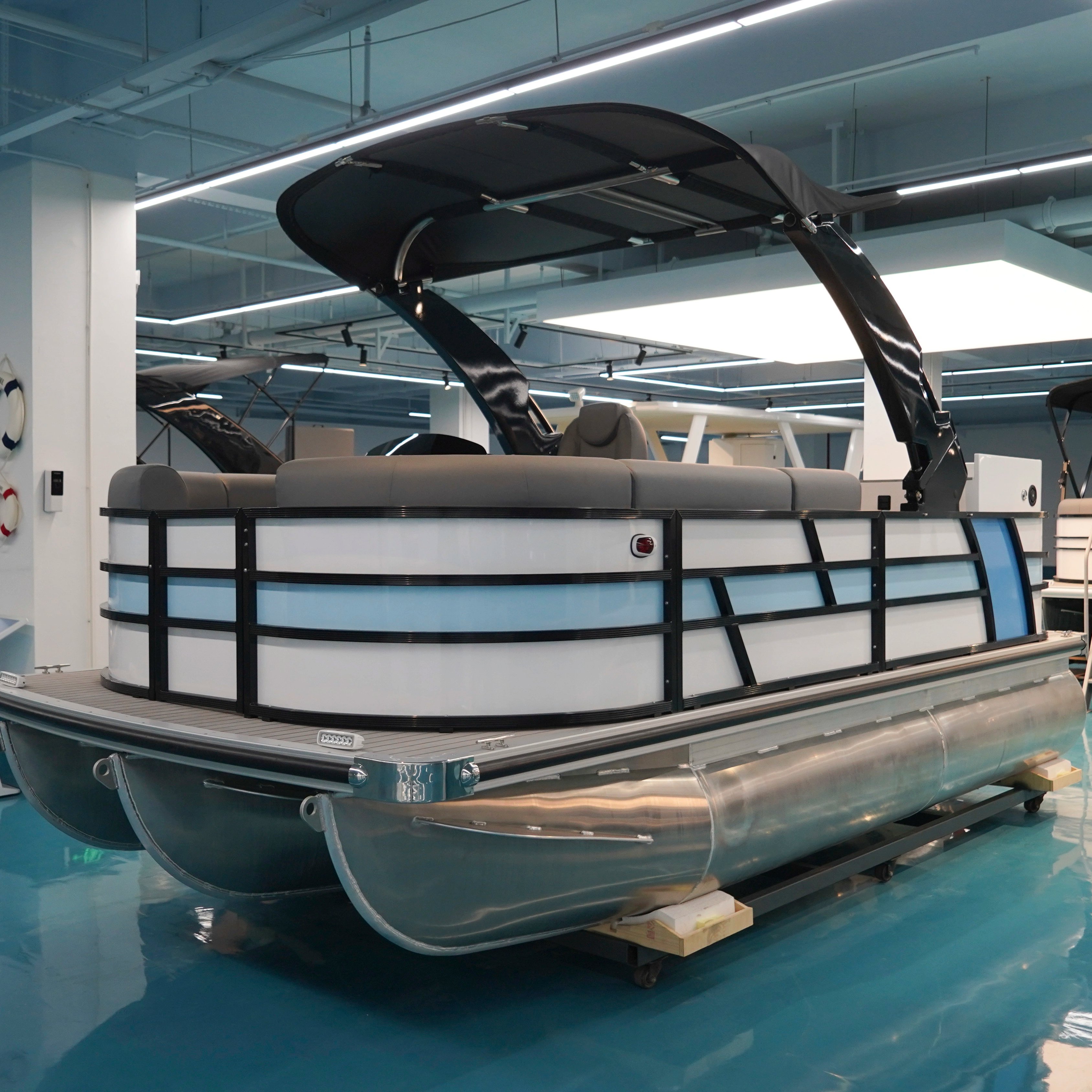 16ft Electric Sport Aluminum Welded Pontoon Boat Fridges Kitchen Bar Toilet Wholesale OEM ODM Supported Engine Combo Set Offered